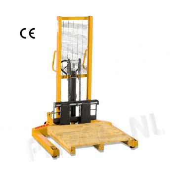 Stapelaar breedspoor Handbediend hefhoogte 1600mm